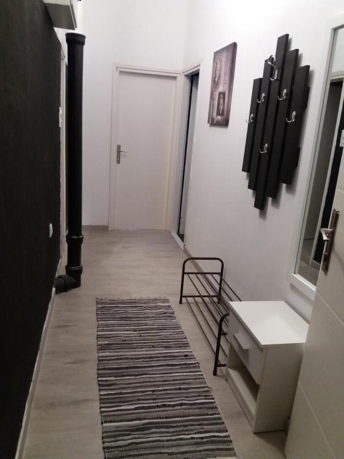 Bianco Nero Appartamento Ni Exteriér fotografie
