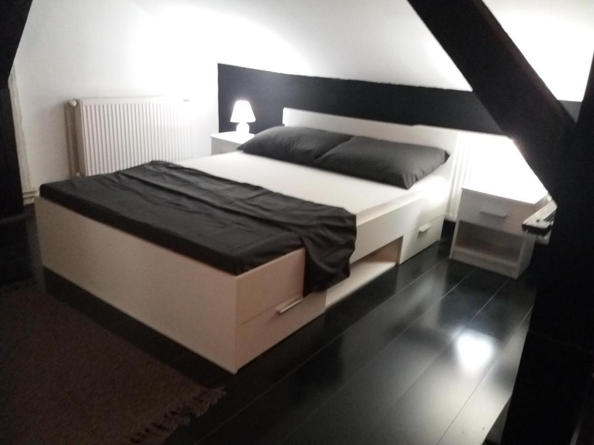 Bianco Nero Appartamento Ni Exteriér fotografie