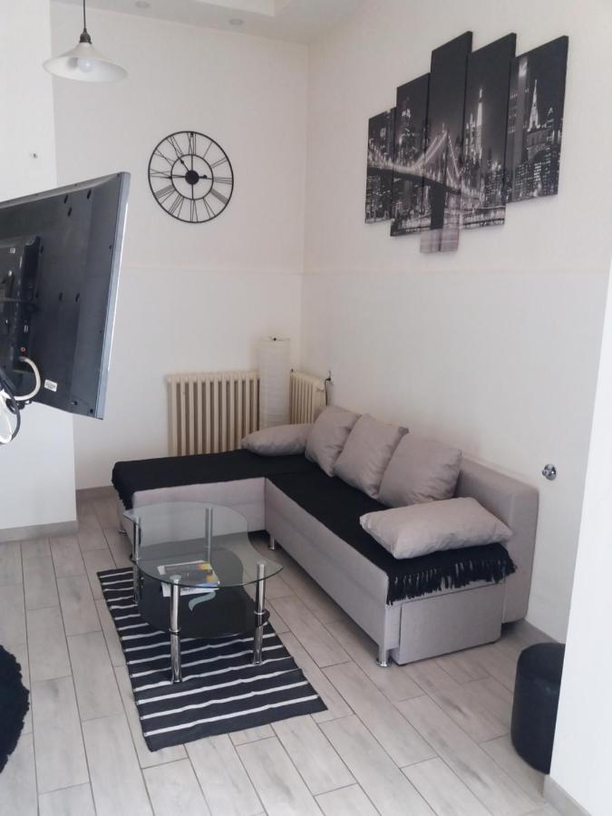 Bianco Nero Appartamento Ni Exteriér fotografie